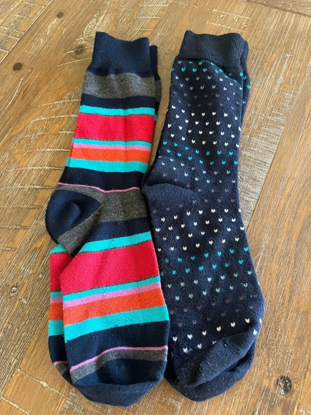 Classic Men's Patterned Crew Socks - Navy, Teal, Red